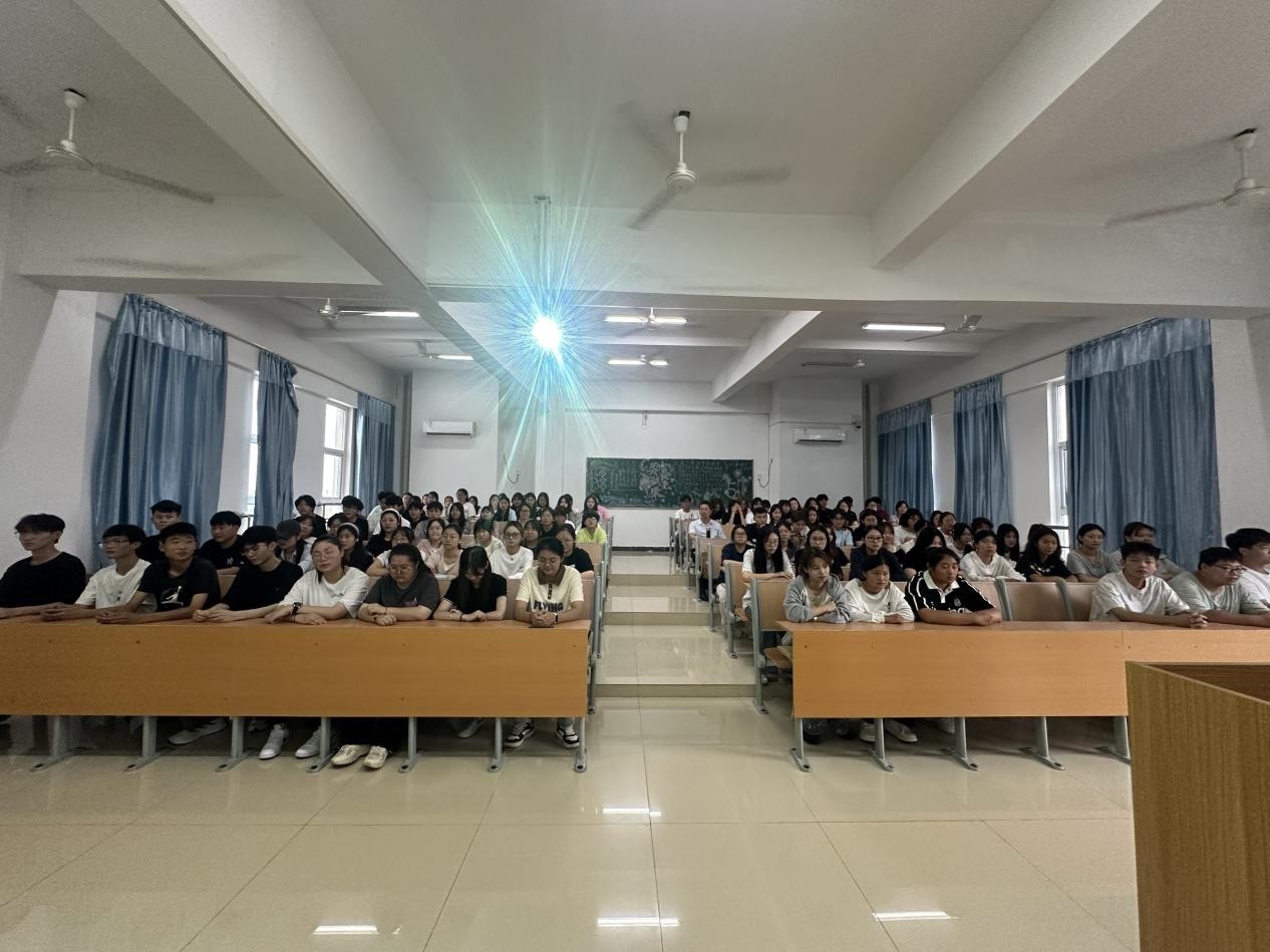 20250909195927_583252.jpg 20250909195927_583252.jpg