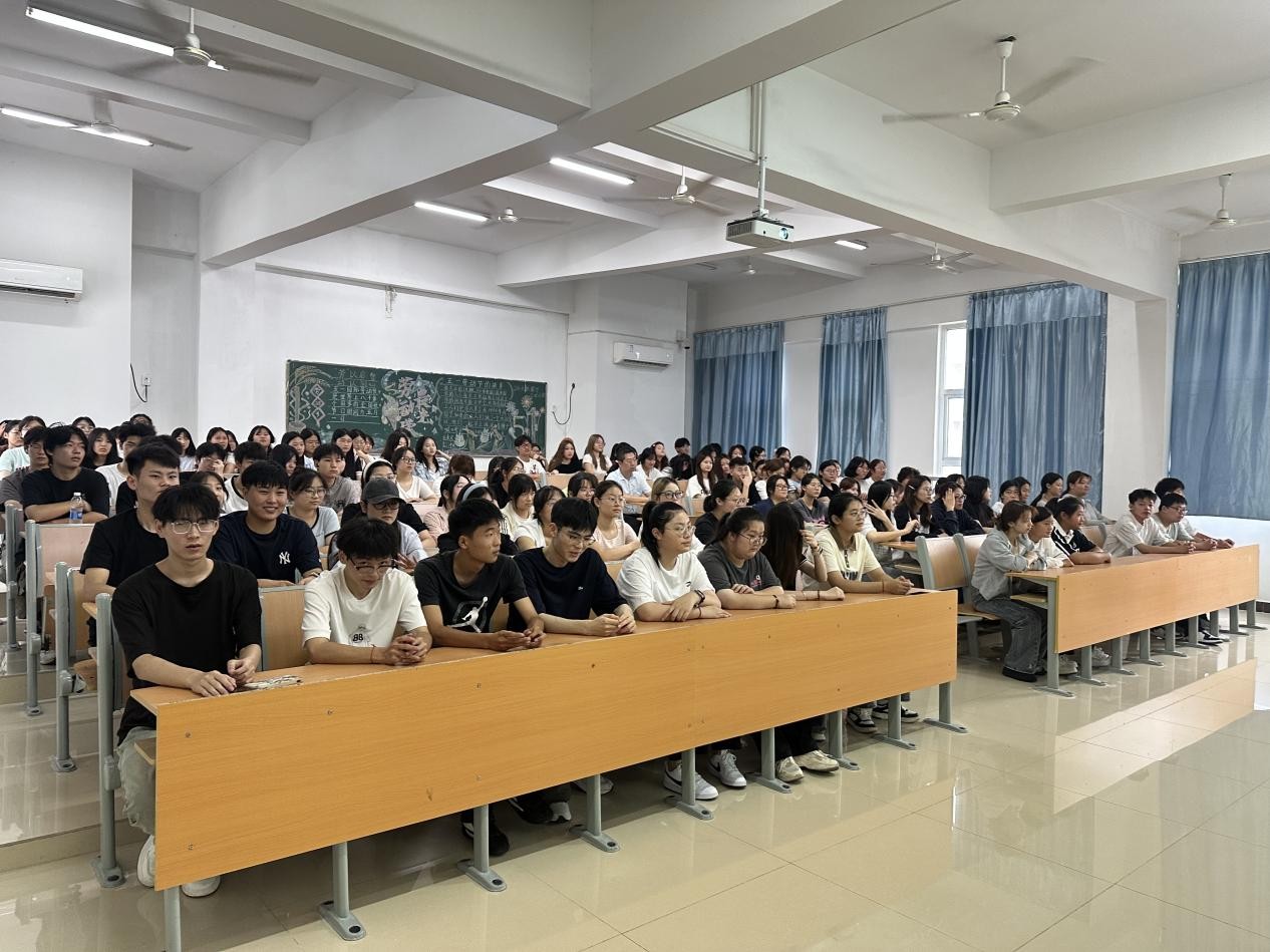 20250909200225_997812.jpg 20250909200225_997812.jpg